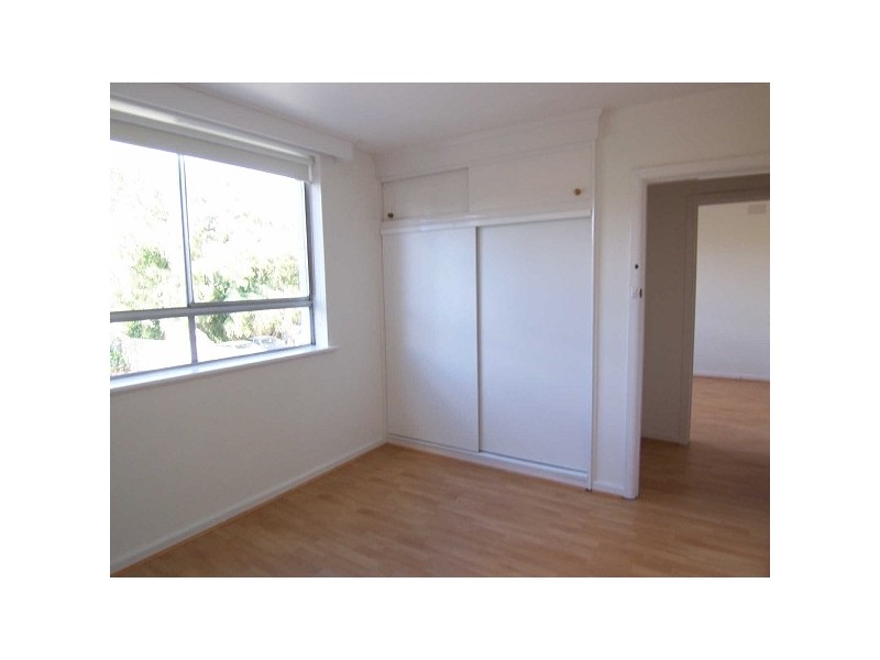 12A/44  Alexandra St, St Kilda East VIC 3183