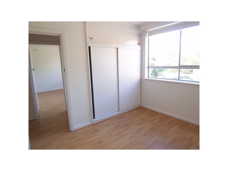 12A/44  Alexandra St, St Kilda East VIC 3183