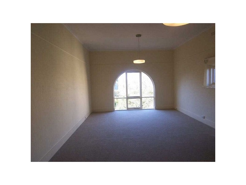 37E  Acland Street, St Kilda VIC 3182