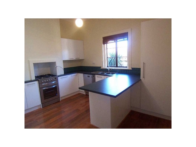 37E  Acland Street, St Kilda VIC 3182