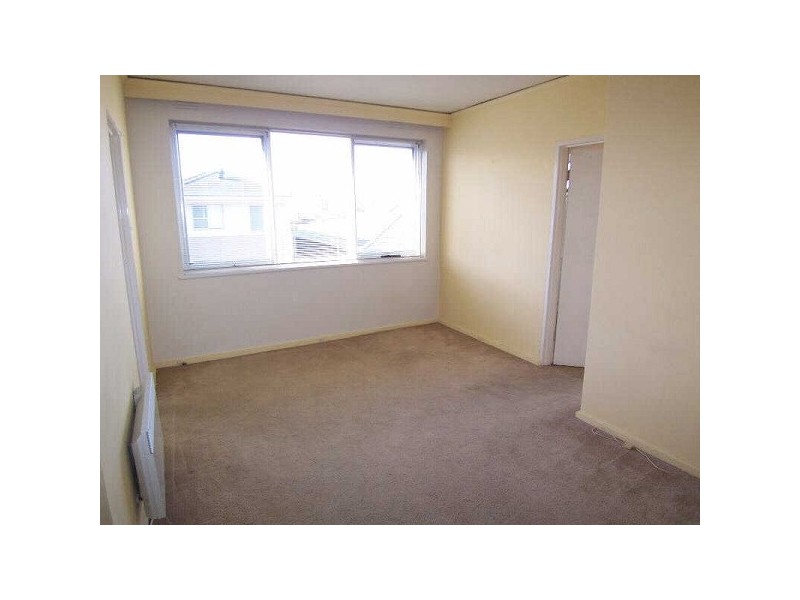 14/1  Whitehall Court, Caulfield North VIC 3161