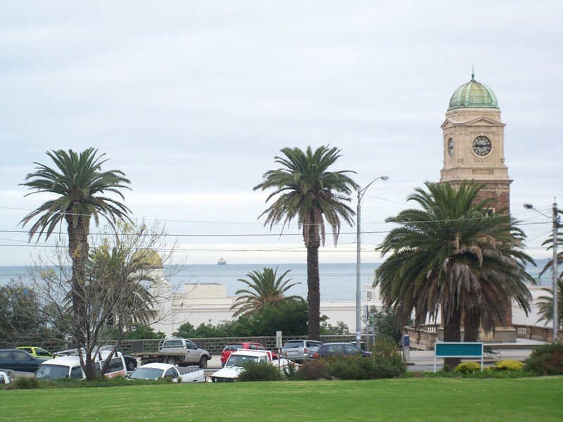 12/3  Alfred Square, St Kilda VIC 3182