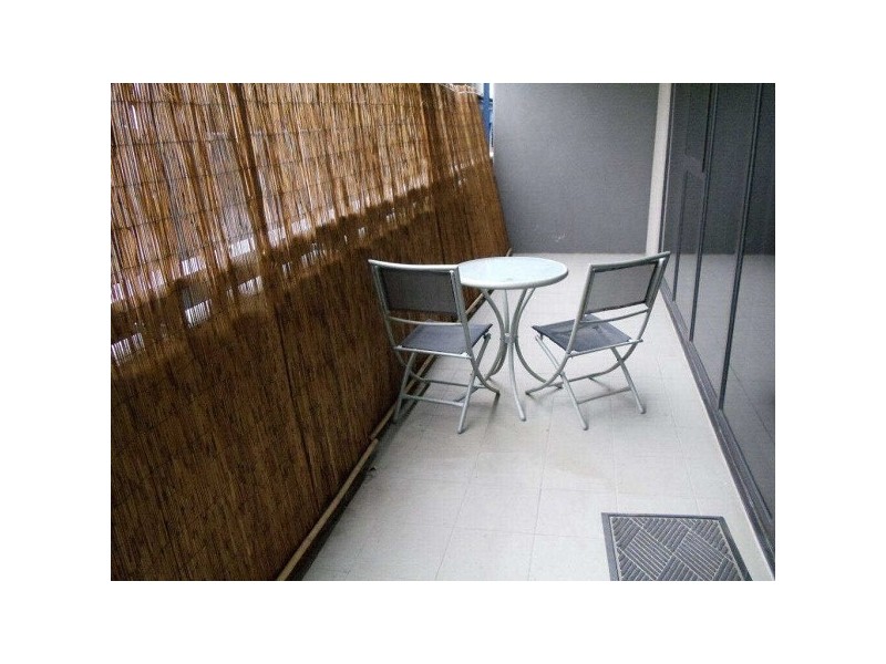 105/55  Queens Road, Melbourne VIC 3004
