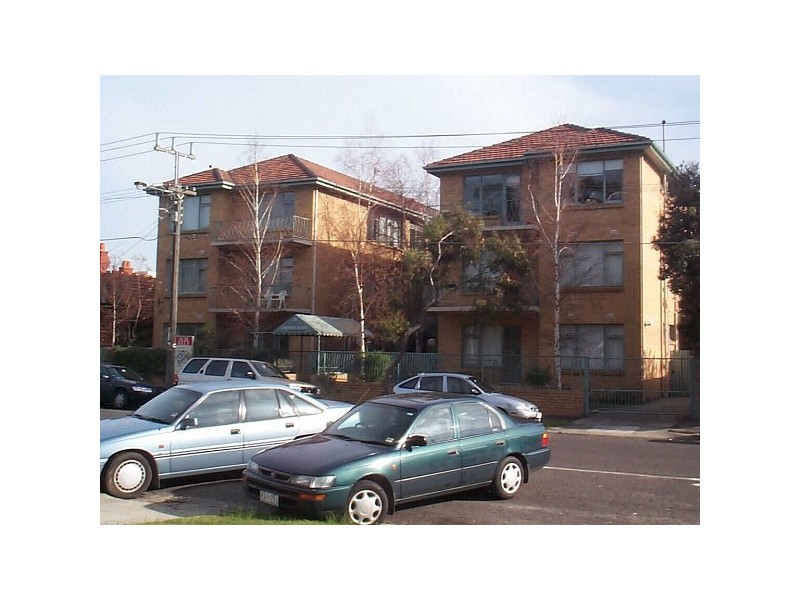 4/29  Spenser Street, St Kilda VIC 3182