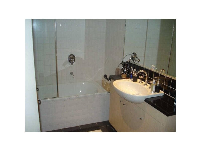 10/41  Marine Parade, St Kilda VIC 3182