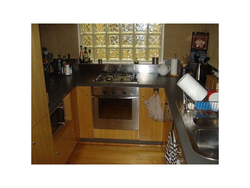 10/41  Marine Parade, St Kilda VIC 3182