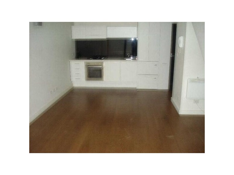 106/63  Acland Street, St Kilda VIC 3182