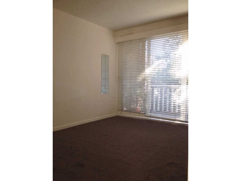 1/54  Barkly Street, St Kilda VIC 3182