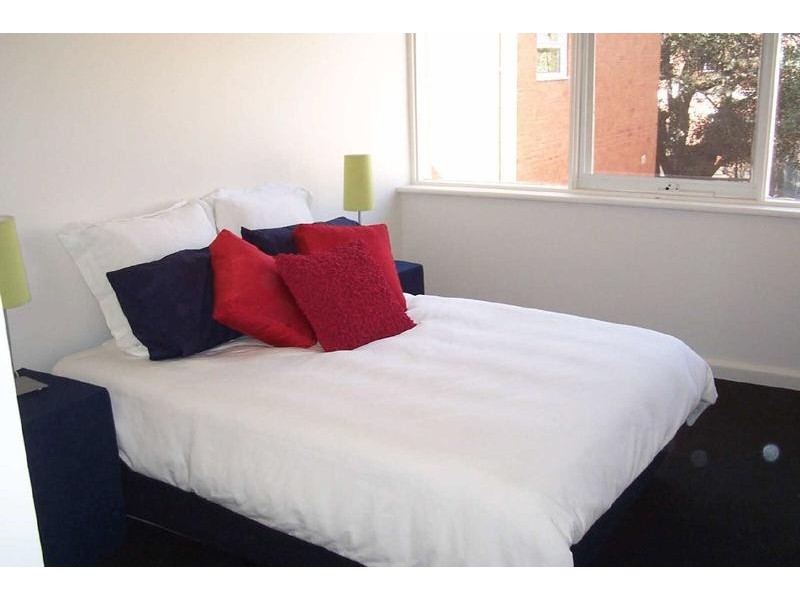 23/6  Redan Street, St Kilda East VIC 3183