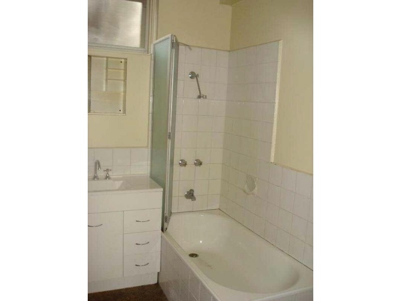 3/32  Fulton Street, St Kilda East VIC 3183