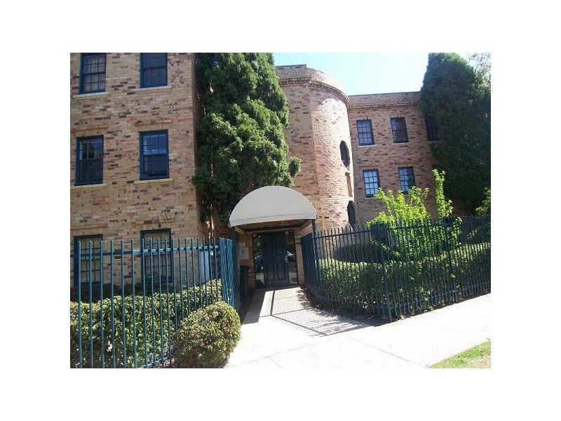 16/9  Southey Street, Elwood VIC 3184