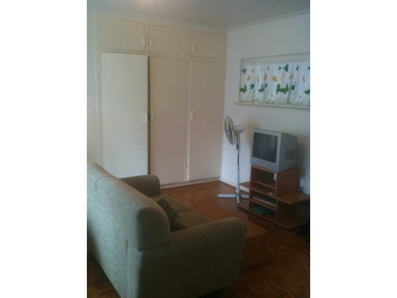 11/22  Dalgety Street, St Kilda VIC 3182