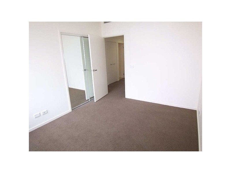 605/216  Rouse Street, Port Melbourne VIC 3207