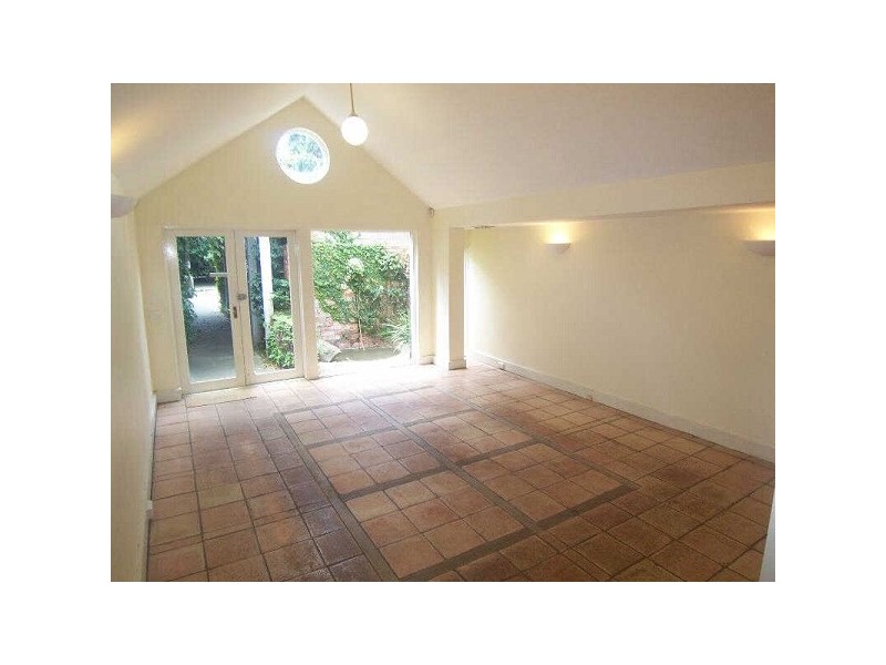 212  Beaconsfield Pde, Middle Park VIC 3206