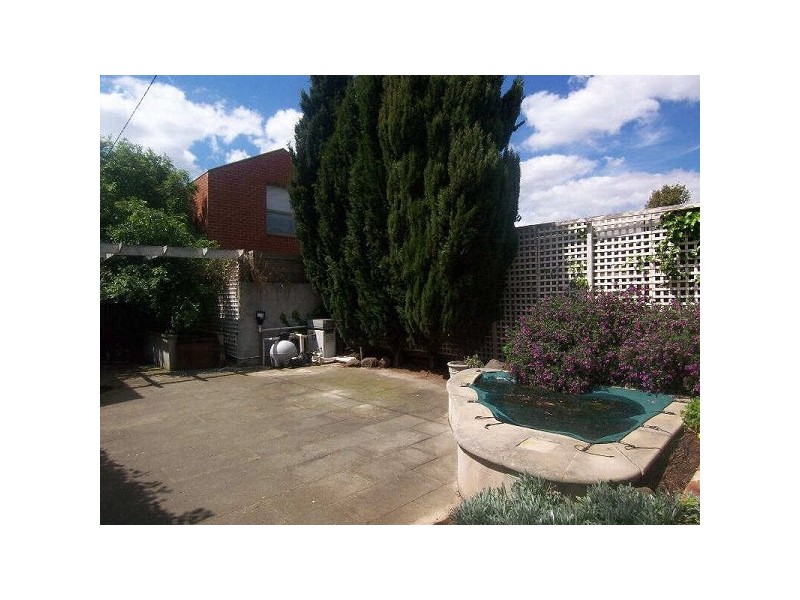 212  Beaconsfield Pde, Middle Park VIC 3206