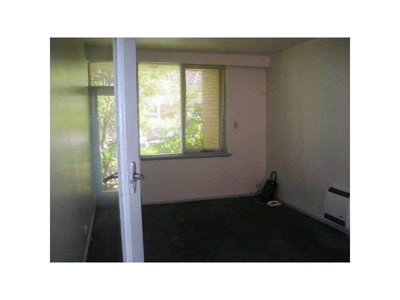 01/28  Arnold Street, South Yarra VIC 3141