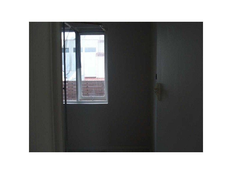 10/93  Argyle Street, St Kilda East VIC 3183