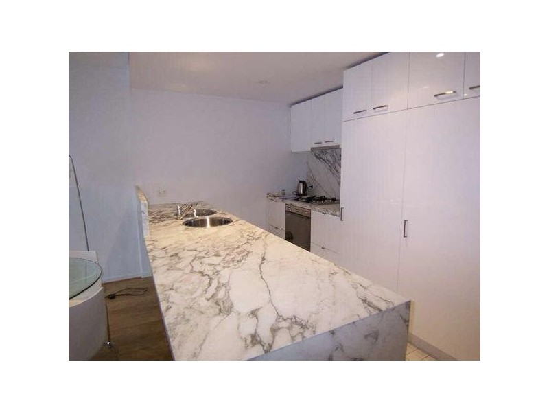 706/8 Waterview Walk, Docklands VIC 3008