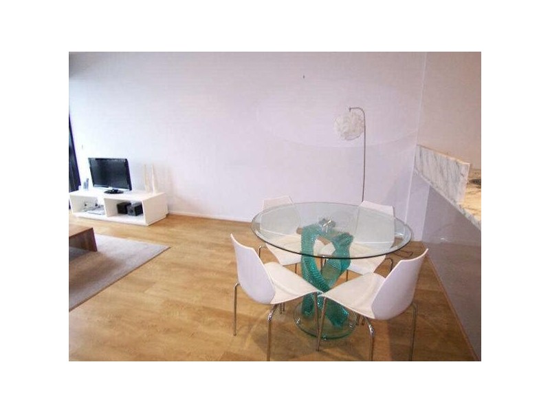706/8 Waterview Walk, Docklands VIC 3008