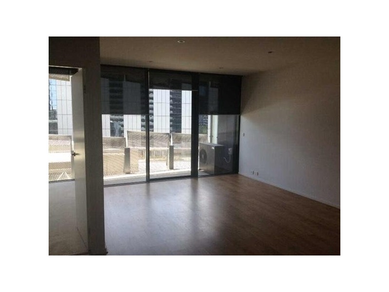 706/8 Waterview Walk, Docklands VIC 3008