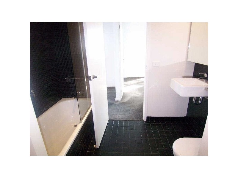 1102/8  Waterview Walk, Docklands VIC 3008