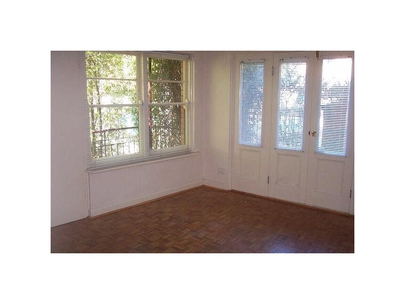 1/22  Dalgety Street, St Kilda VIC 3182