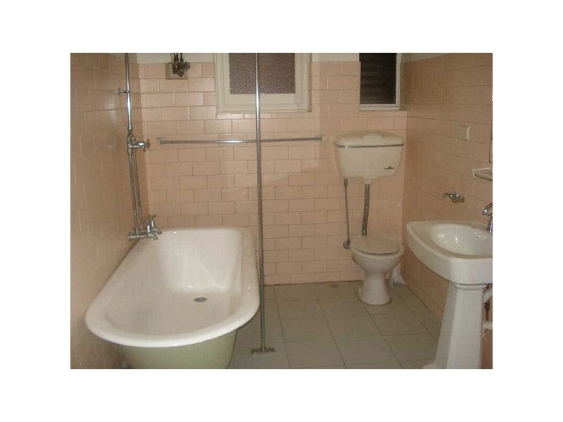 4/92  Barkly Street, St Kilda VIC 3182