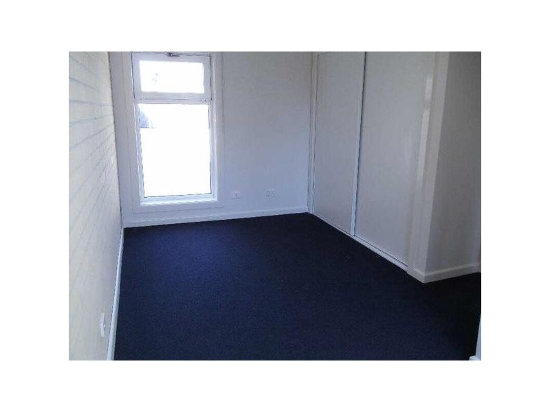 1A/327  Inkerman Street, St Kilda East VIC 3183