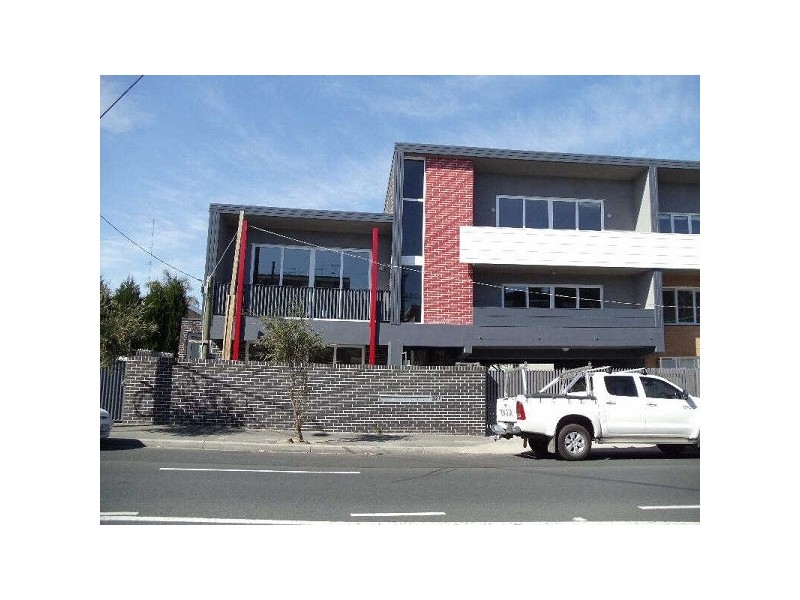 4A/327  Inkerman Street, St Kilda East VIC 3183