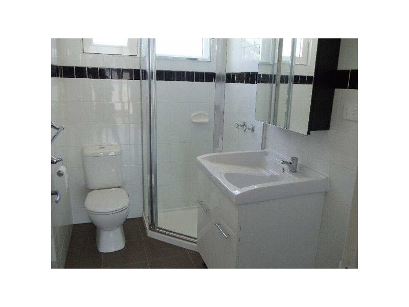 4A/327  Inkerman Street, St Kilda East VIC 3183