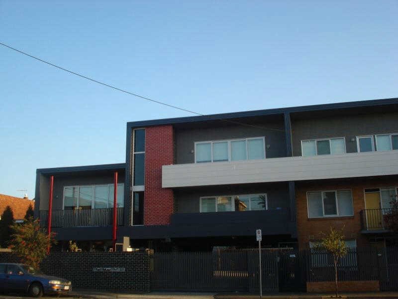 8/76  Westbury Street, St Kilda VIC 3182