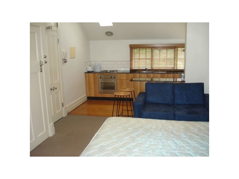 06/93  Argyle Street, St Kilda East VIC 3183