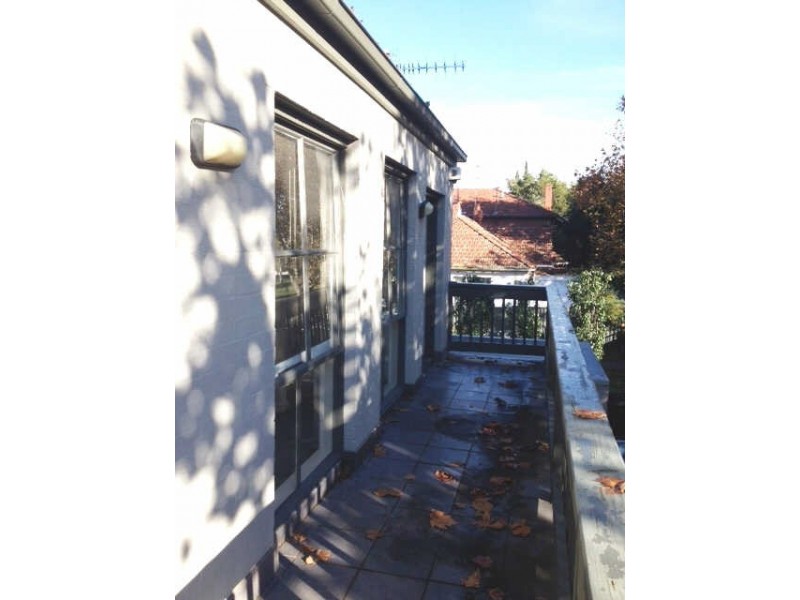 1/246  Dandenong Road, St Kilda VIC 3182