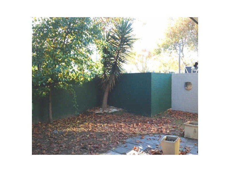 1/246  Dandenong Road, St Kilda VIC 3182