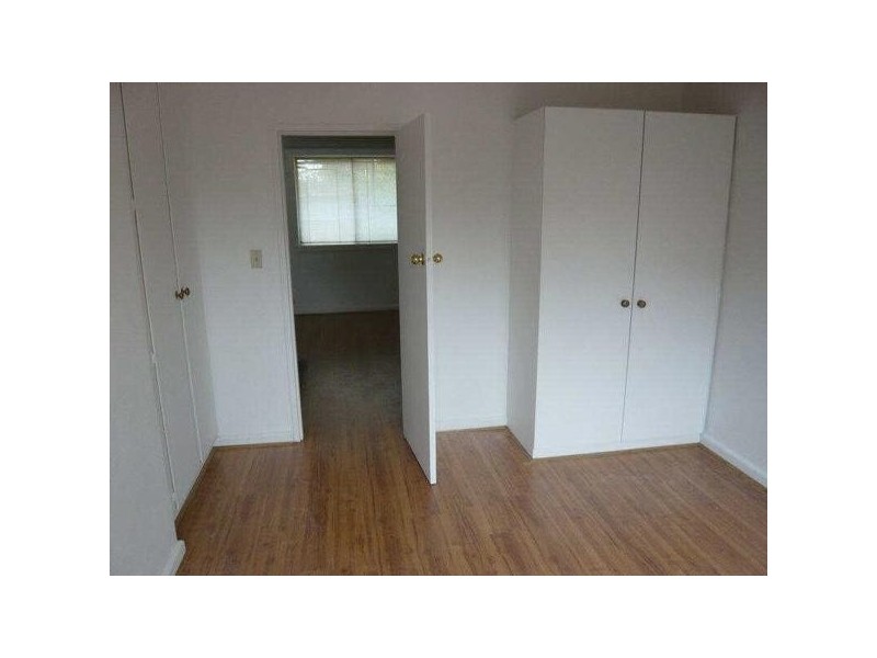 6/11  Marine Pde, St Kilda VIC 3182