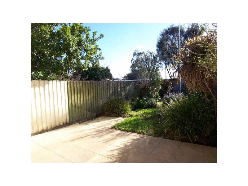 4A  Shelley Street, Elwood VIC 3184