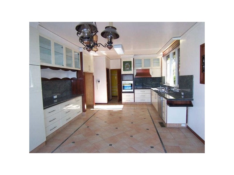 17  North Road, Brighton VIC 3186