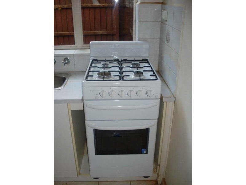 9/131  Glenhunlty Road, Elwood VIC 3184