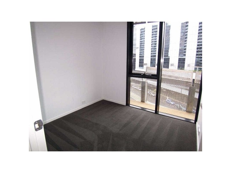 504/8  Waterview Walk, Docklands VIC 3008