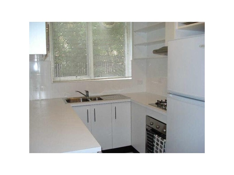 3/11  Chapel Street, St Kilda VIC 3182