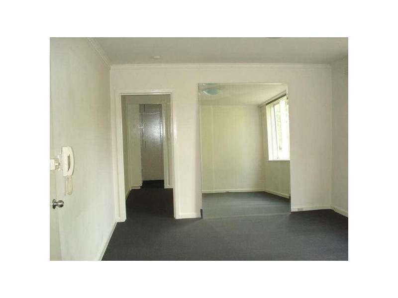 3/11  Chapel Street, St Kilda VIC 3182