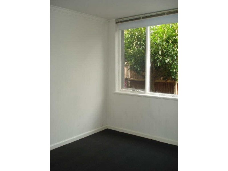 3/11  Chapel Street, St Kilda VIC 3182