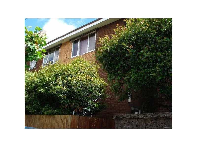3/11  Chapel Street, St Kilda VIC 3182