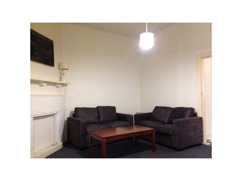 4/5  Belford Street, St Kilda VIC 3182