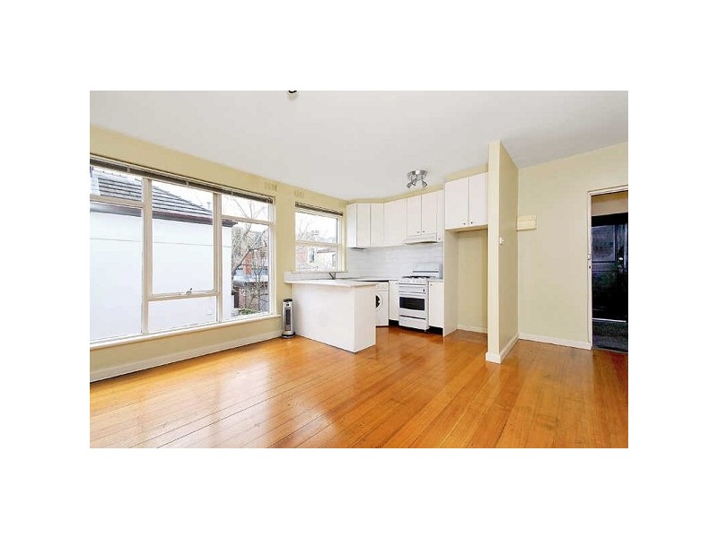 4/1  Marlton Crescent, St Kilda VIC 3182