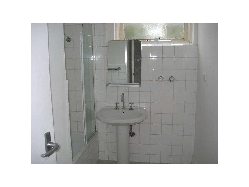 9/225  Canterbury Road, St Kilda VIC 3182