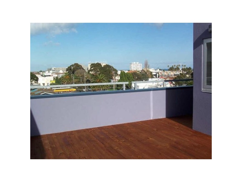 6/104  Barkly Street, St Kilda VIC 3182