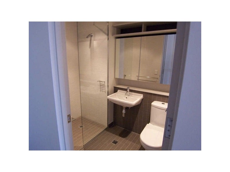 304/122  Ormond Rd, Elwood VIC 3184