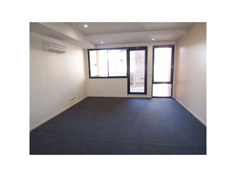 402/216  Rouse Street, Port Melbourne VIC 3207