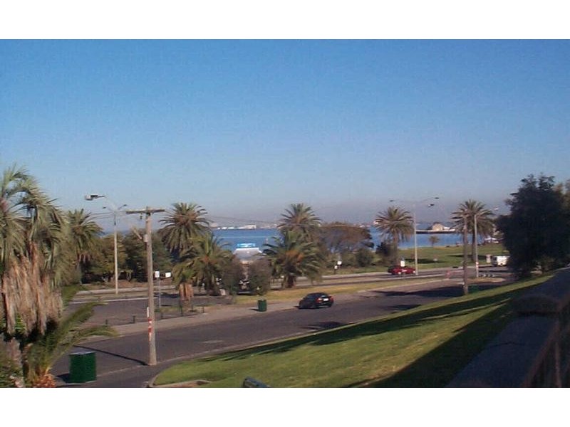 6b/21  The Esplanade, St Kilda VIC 3182